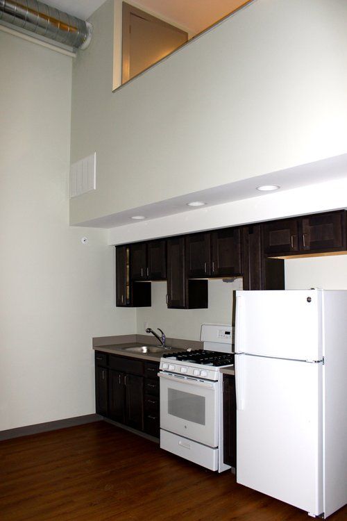 4050 apartments kitchen